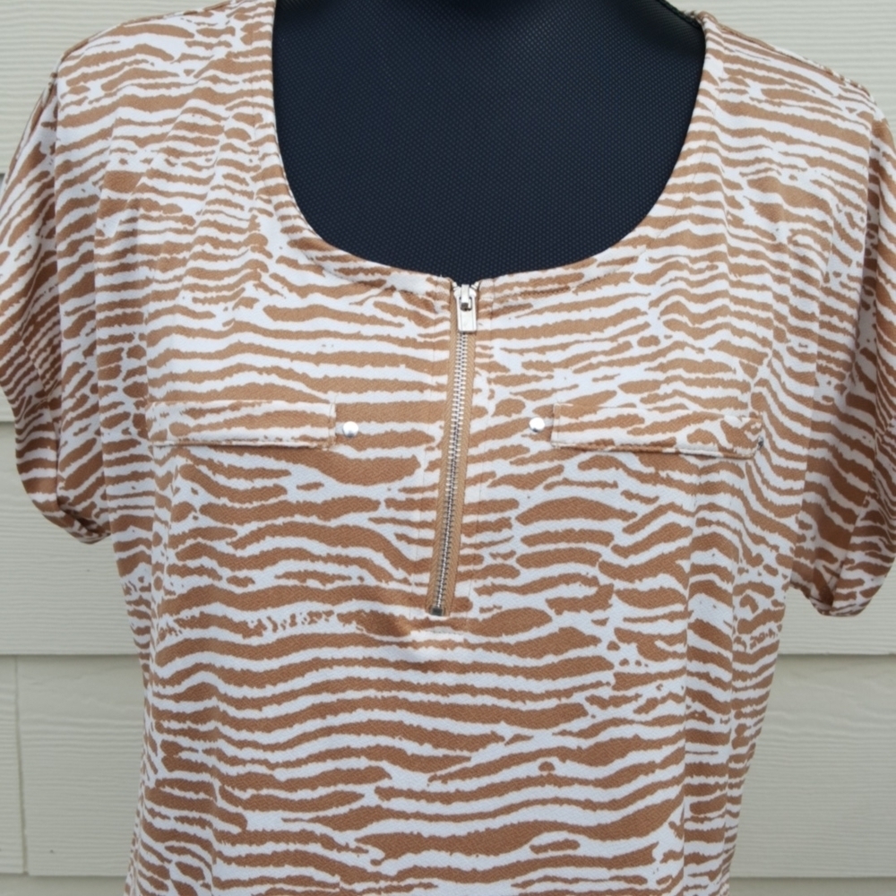 Animal Print FRENCH TWIST Blouse (XL)
